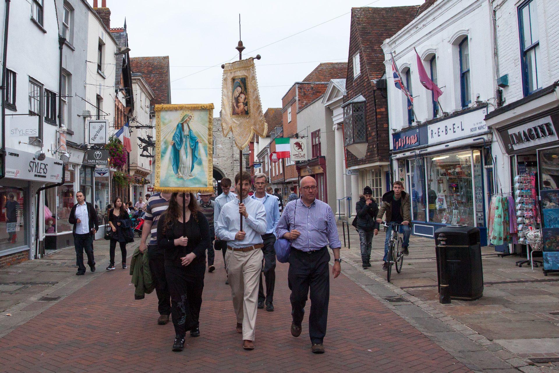 Processing up Canterbury High Street. 