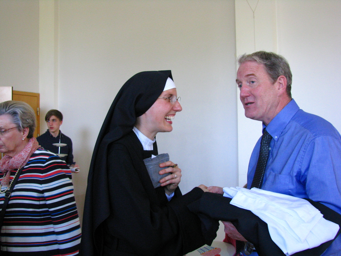 Sr Marie Liesse and the Mass centre co-ordinator.